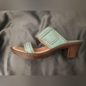 NWOB Born Women's 10 Green Leather Chunky Heel Mule Clog Vintage Pre 2000s New